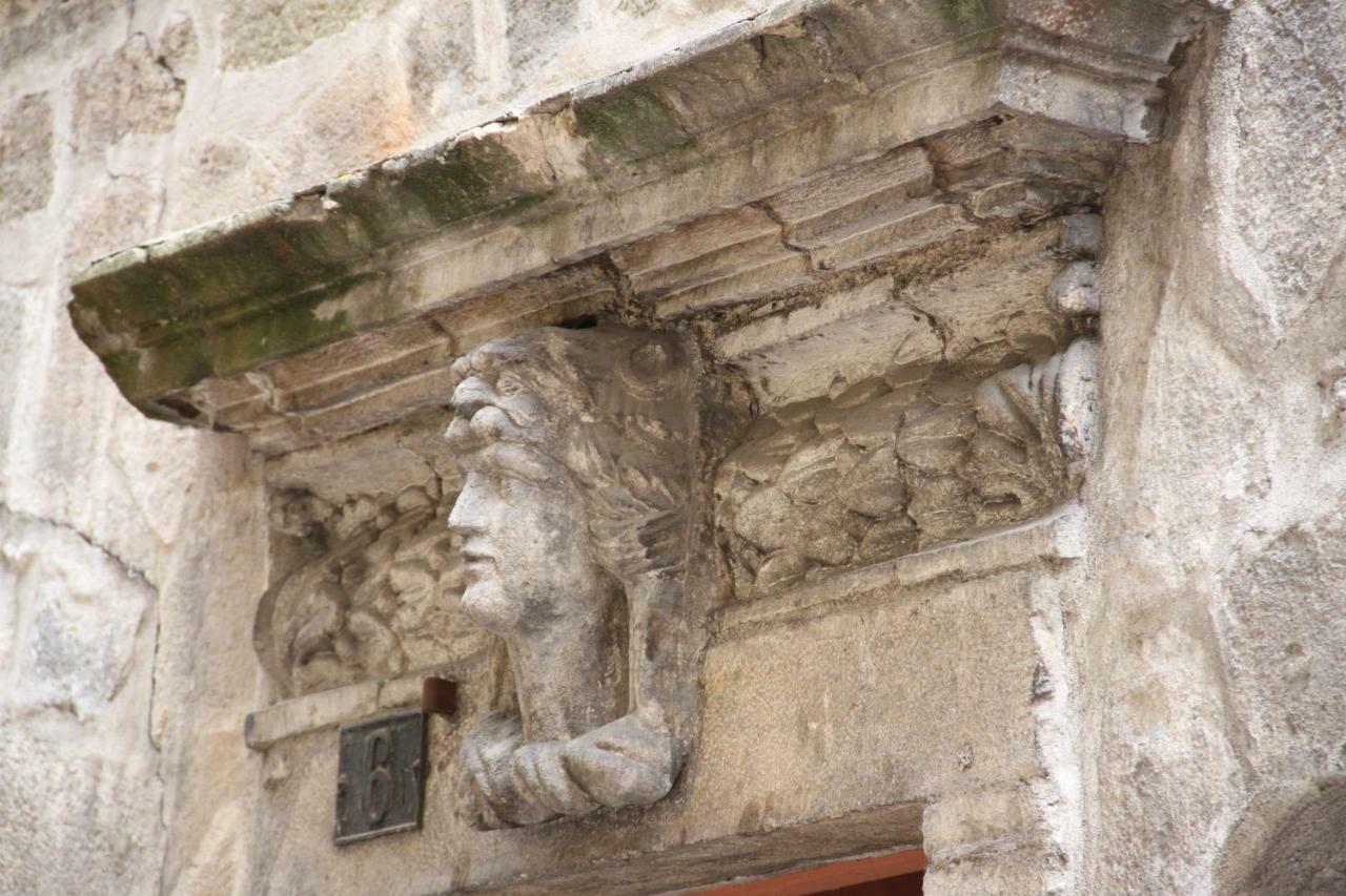 Logis Du Cagaire Appartement Le Puy-en-Velay Buitenkant foto